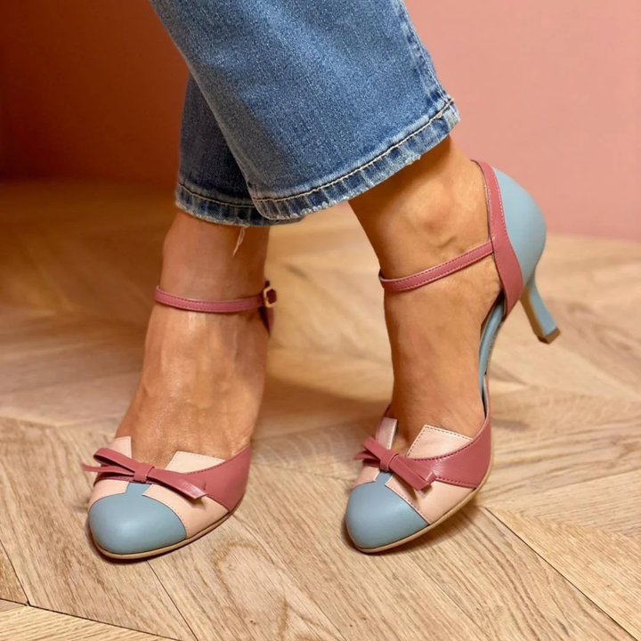 Daphne – Vintage Orthopedic Sandals