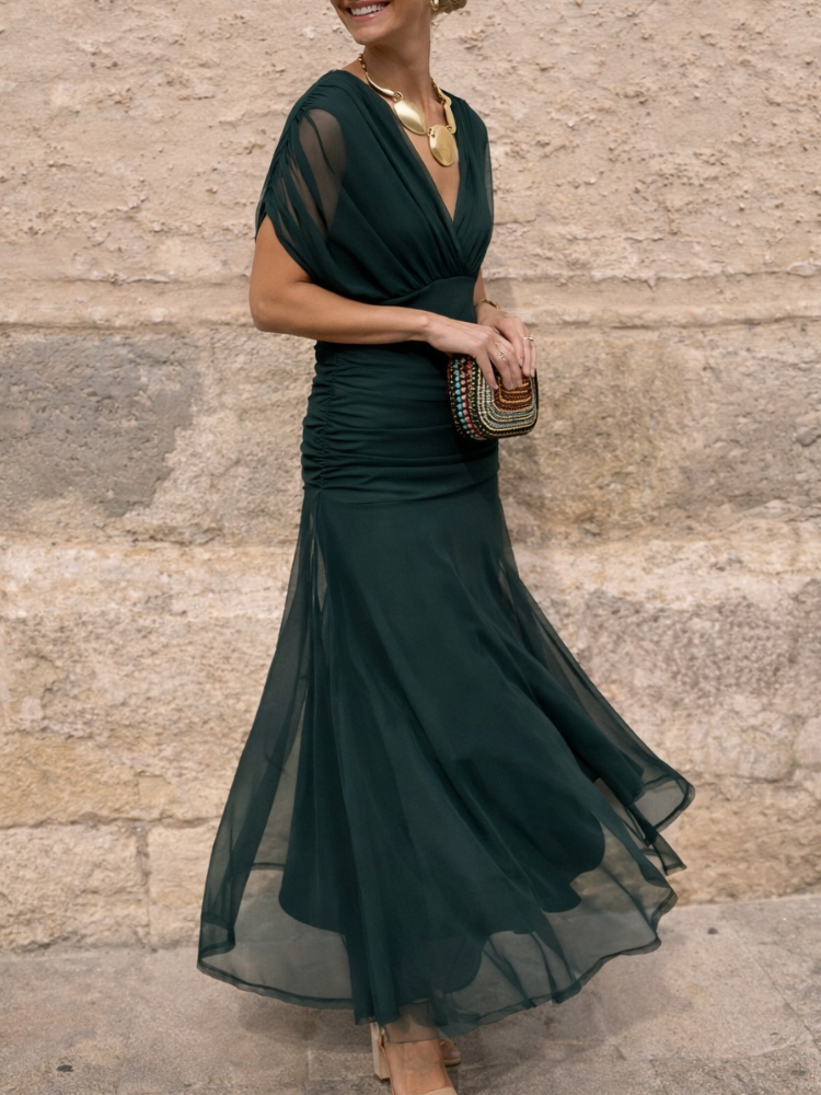 Louise - Elegant V-Neck Maxi Dress