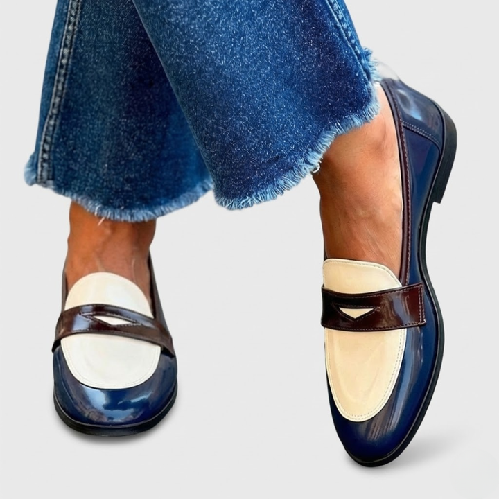 Claudia™ | Contrasting Loafers