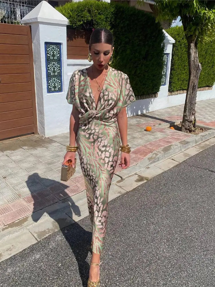 Clarandra™ | Copper Midi Dress