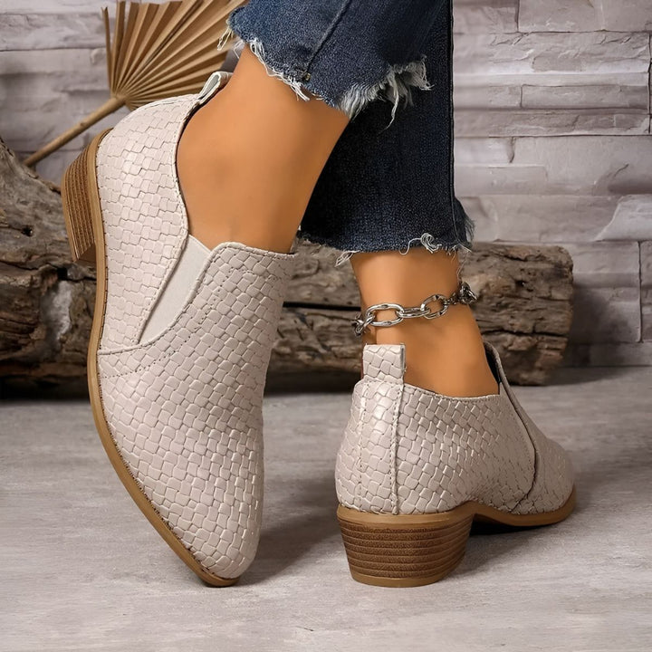 Alexia – Elegant & Comfortable Oxford Shoes