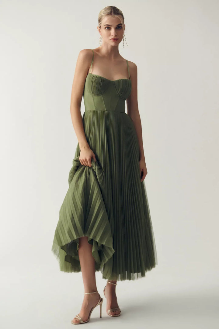 Olivia | Backless Dress
