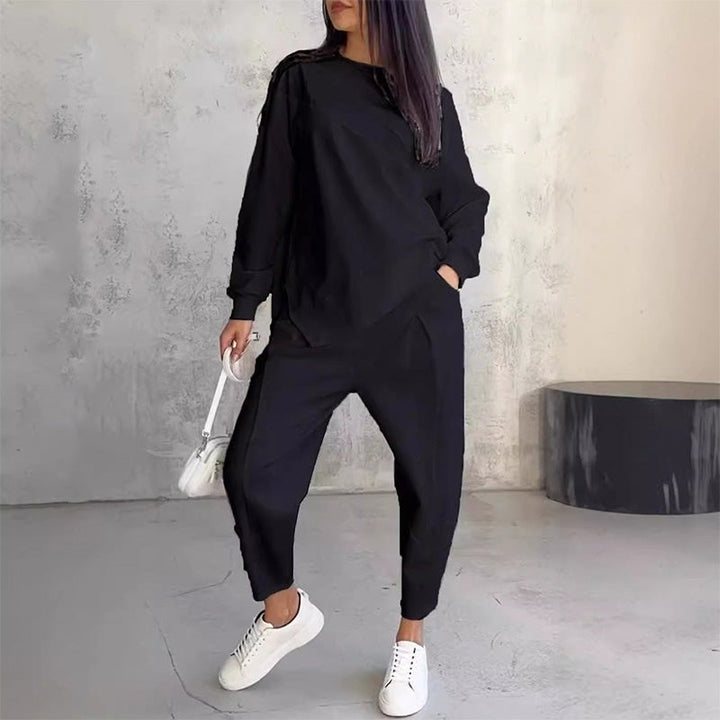 Gianna | Women’s Long-Sleeve Sweatshirt & Matching Pants Set