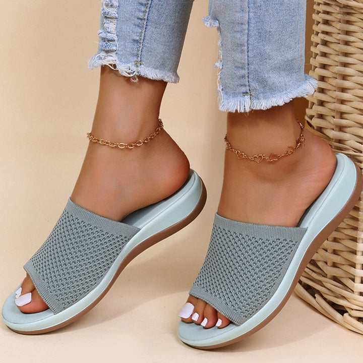 Julia - Orthopaedic Summer Sliders